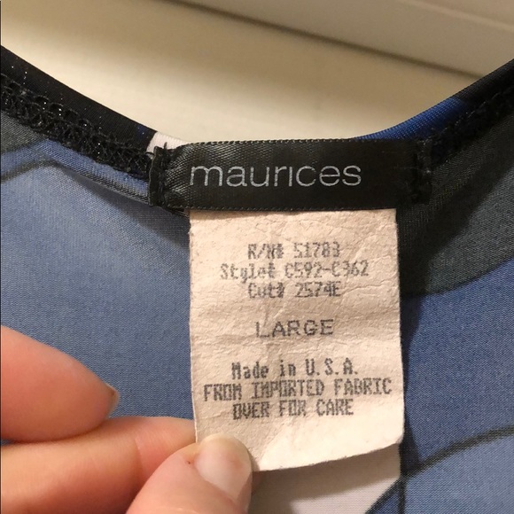 Vneck Top - Picture 3 of 4